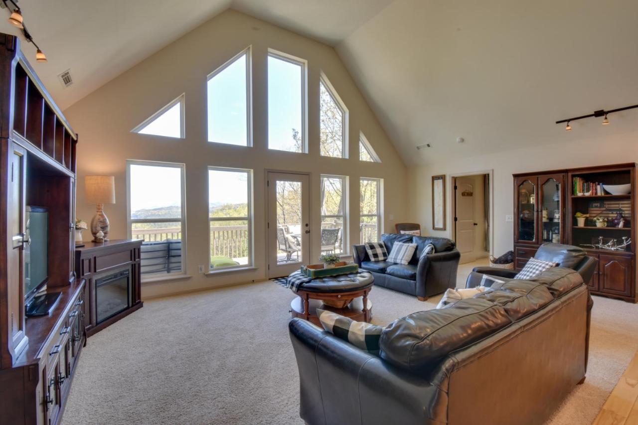 Lakemont Retreat Game Room, Hot Tub, And Mtn Views! Exteriör bild