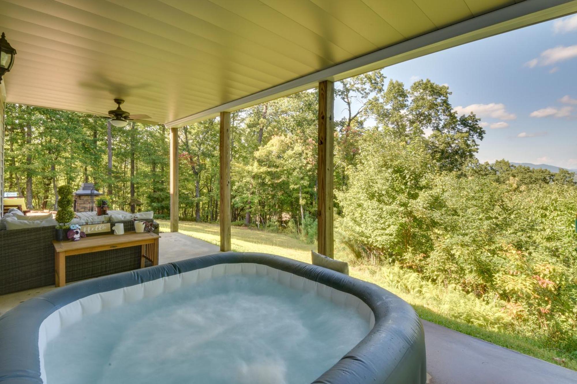 Lakemont Retreat Game Room, Hot Tub, And Mtn Views! Exteriör bild