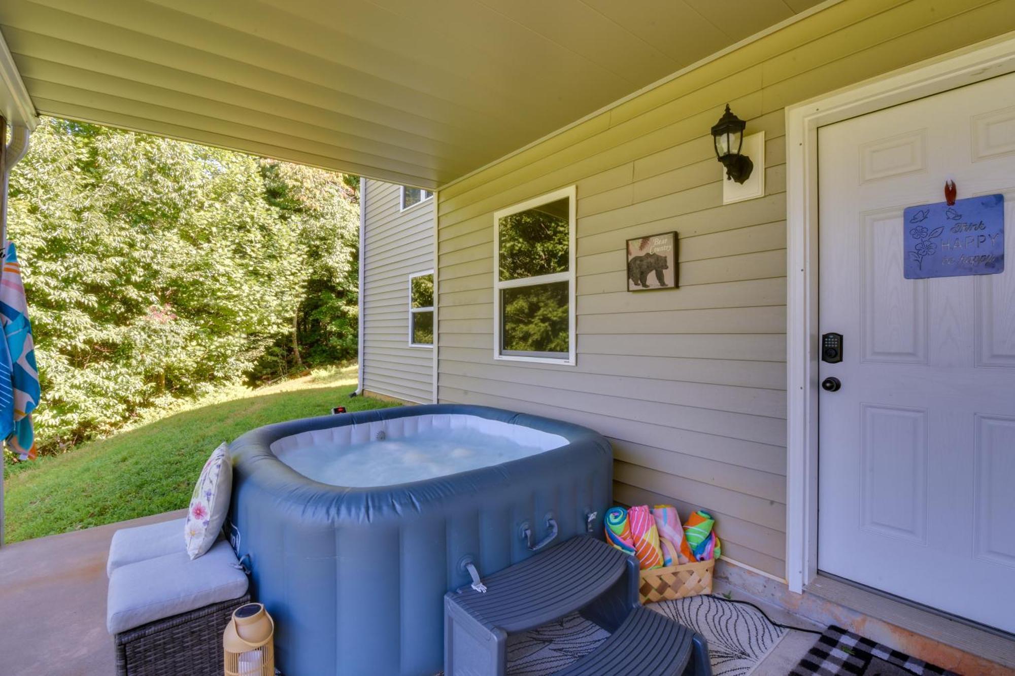 Lakemont Retreat Game Room, Hot Tub, And Mtn Views! Exteriör bild