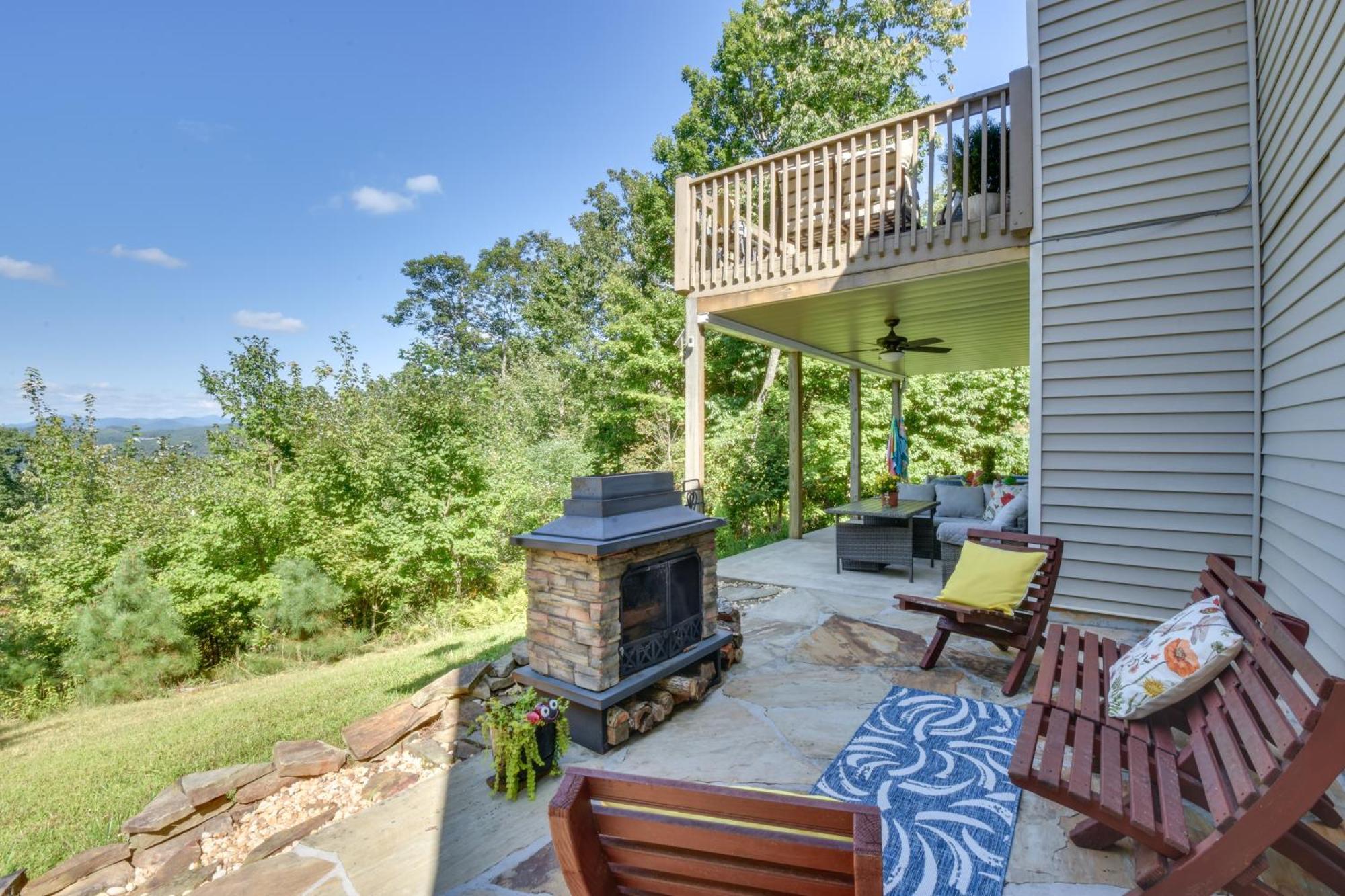 Lakemont Retreat Game Room, Hot Tub, And Mtn Views! Exteriör bild